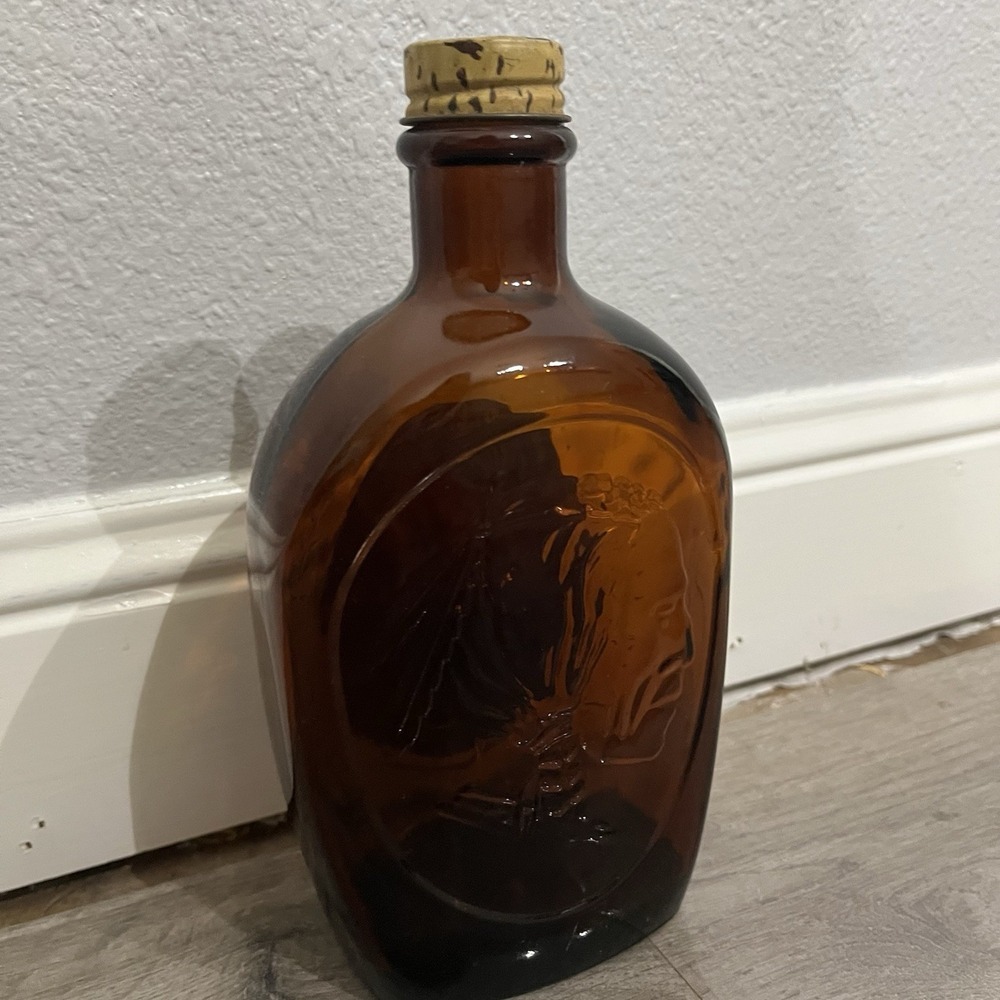 Vintage Log Cabin Syrup Glass Bottle with Cork Great Condition No Chips - Picture 4 of 5